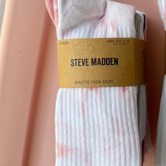 6 pair New Steve Madden Athletic Crew Cotton Rich Socks pink white black - Picture 3 of 3